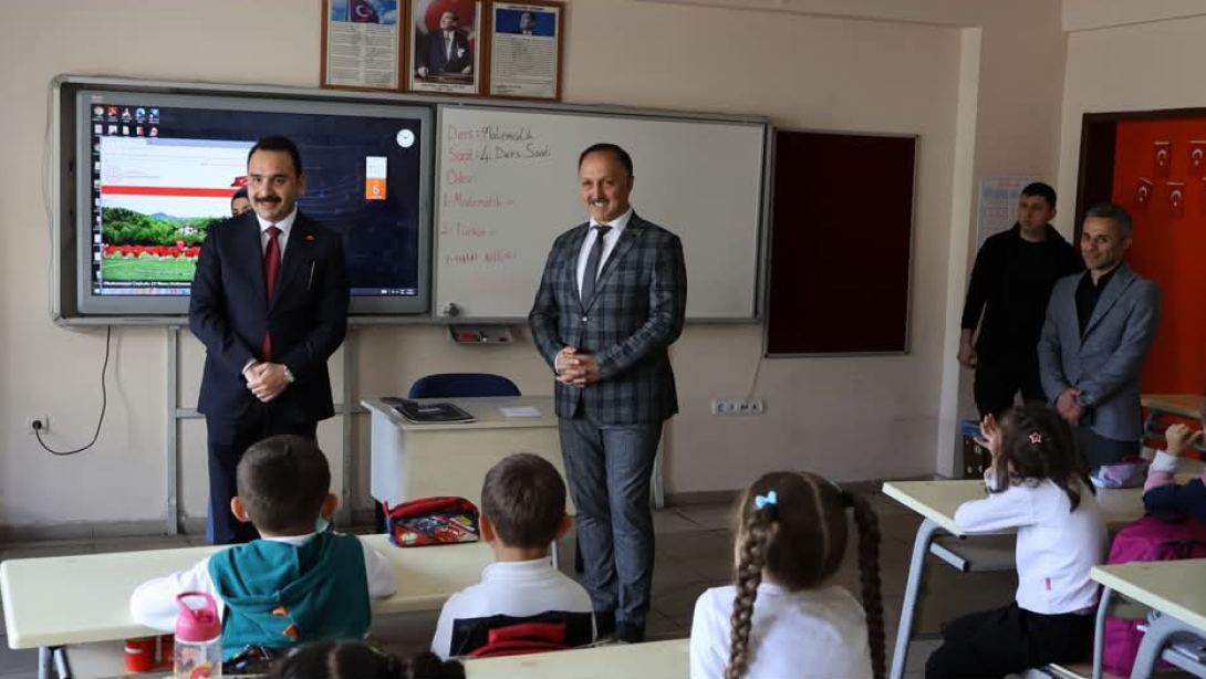 Sayın Kaymakamımız ZAFER ŞAHİN'den Yunus Emre İlkokulu'na Ziyaret