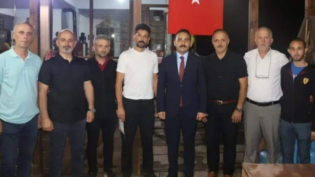 Damar Ortaokulu Müdür Vekili Soner HARMANKAYA'ya Veda Yemeği Düzenlendi